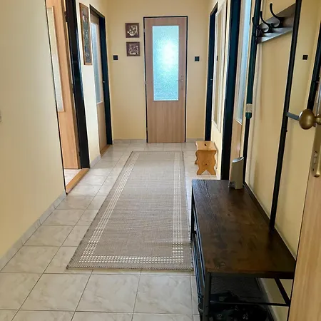 Dvojizbovy Mitro Banská Bystrica